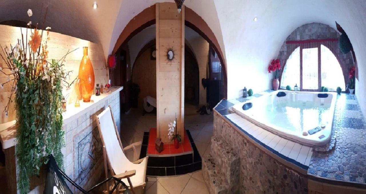 Hotel & Bellecote 3*